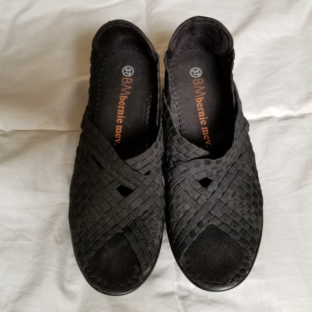 Bernie Mev Woven Mesh shoe Blk size 7